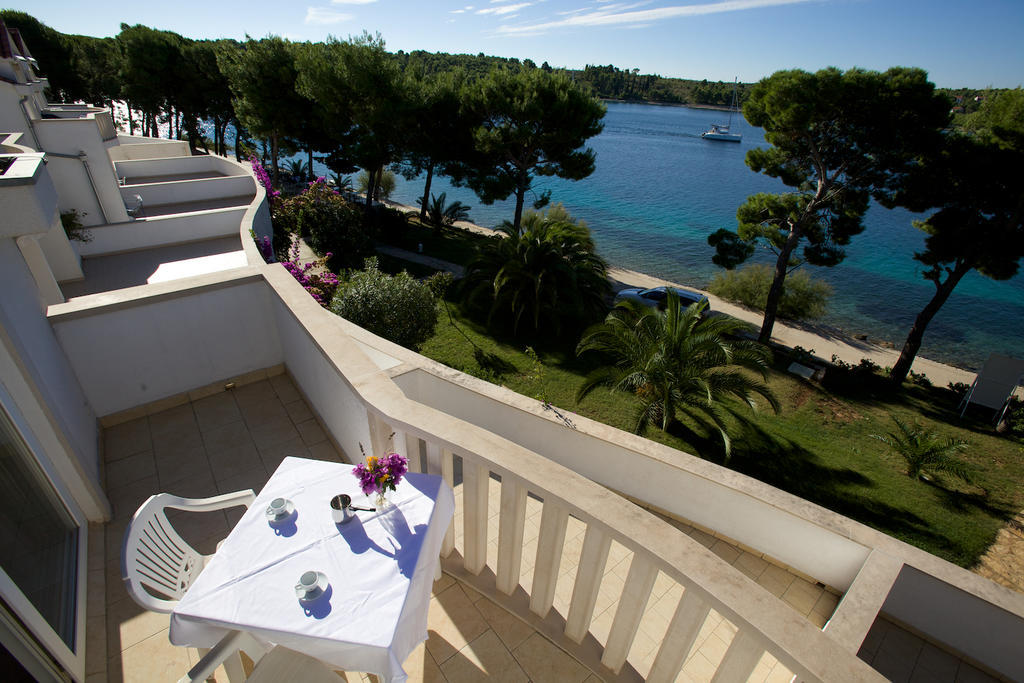 Illyrian Resort Milna  Exterior photo