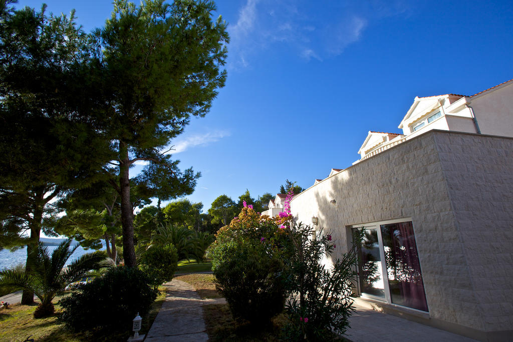 Illyrian Resort Milna  Exterior photo