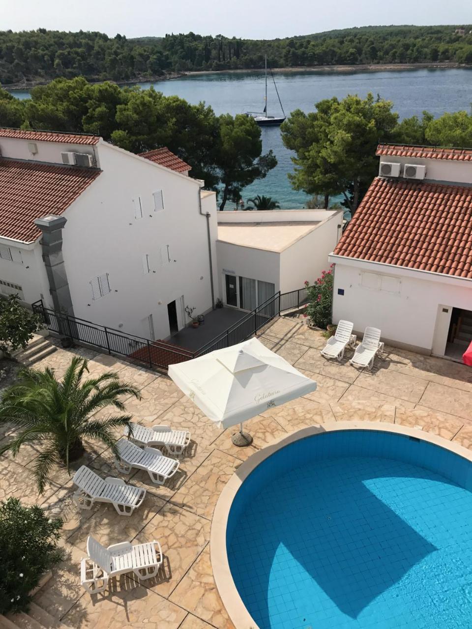 Illyrian Resort Milna  Exterior photo